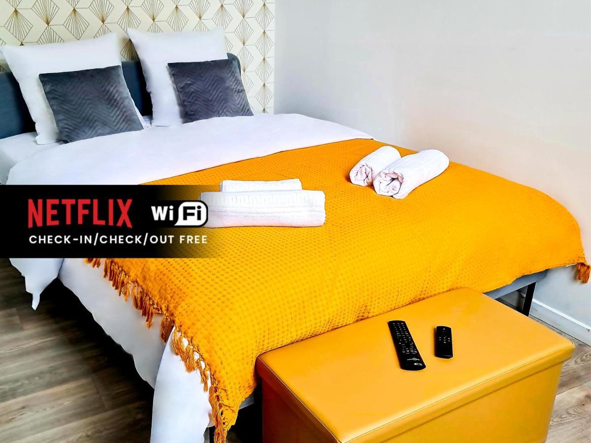 Ng Suitehome - Lille I Tourcoing Winoc - Appartement T2 - Netflix - Wifi - Cuisine - Parking Gratuit Экстерьер фото